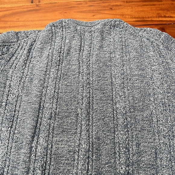 Tommy Bahama Luxury Blue Lightweight Knit L/S Sweater Sz XL - Picture 9 of 9